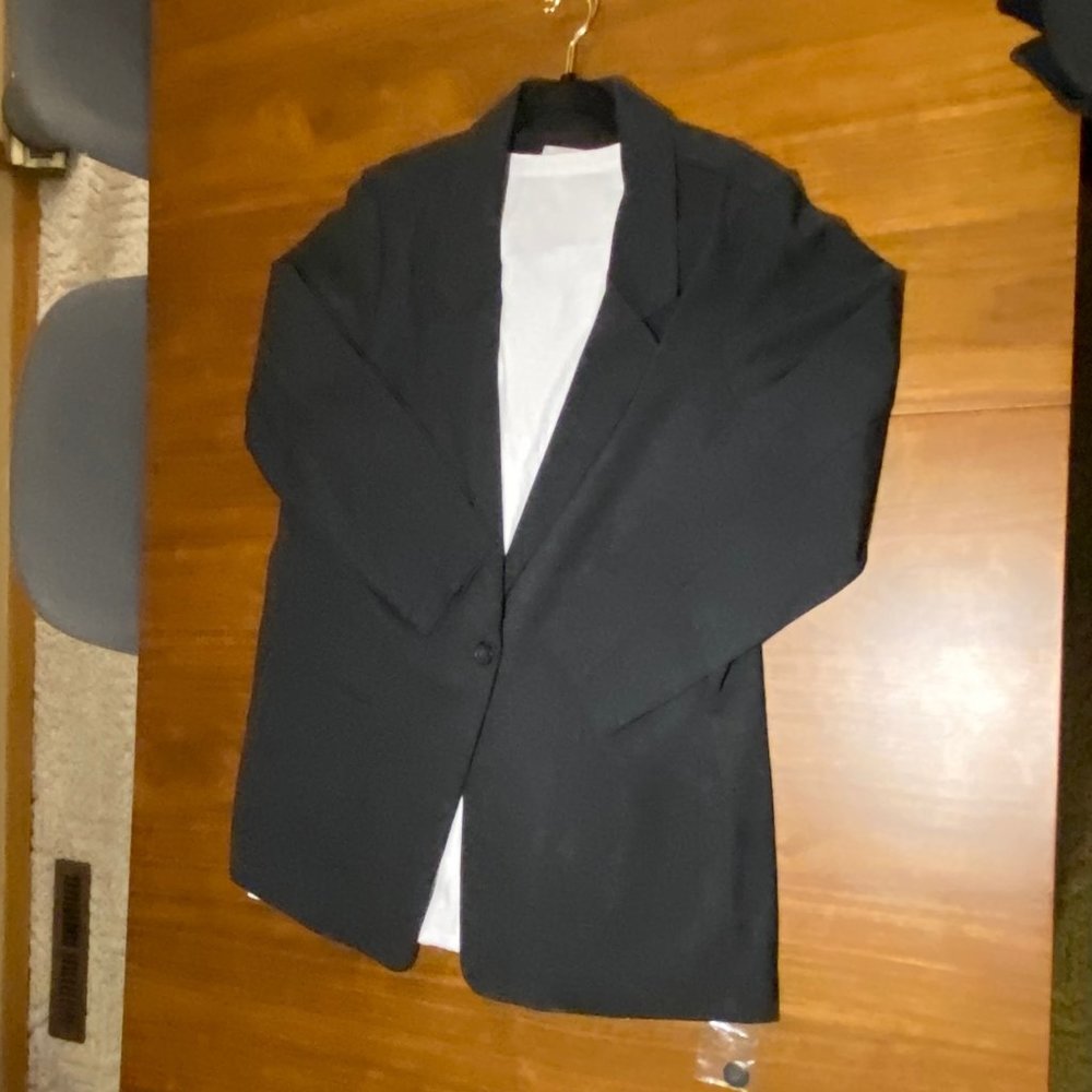 New Ryllace Gray Blazer / Jacket - Picture 2 of 13